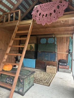 Дом на живописном берегу Волги — sm.webp