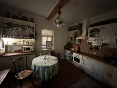 Дом на живописном берегу Волги — sm.webp