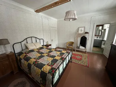 Дом на живописном берегу Волги — sm.webp