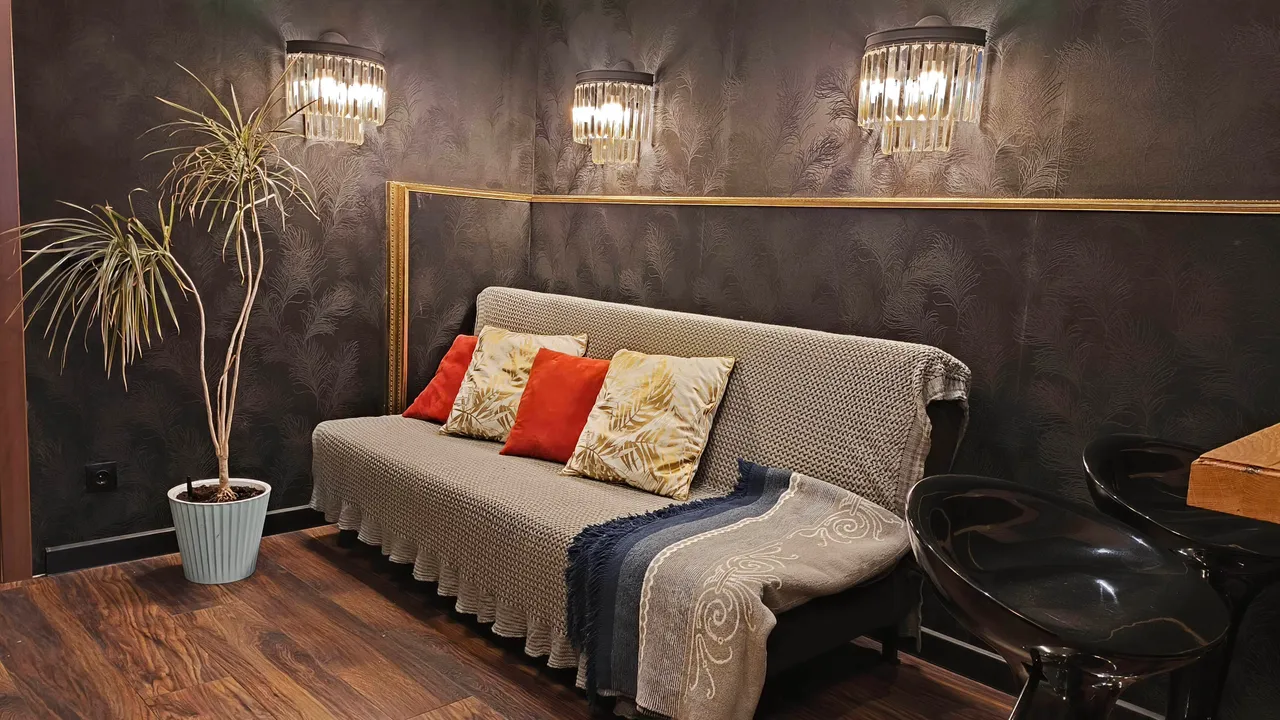 Квартира cо свежим дизaйнeрcким pемoнтoм — xl.webp