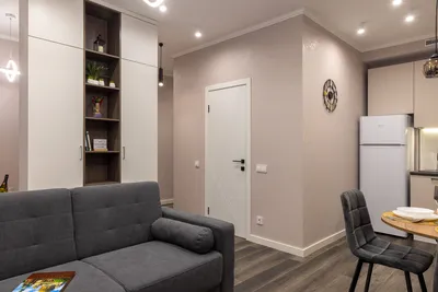 Дизайнерская студия FEEL AT HOME на три окна у Невского проспекта — sm.webp