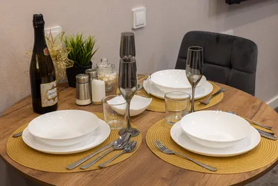 Дизайнерская студия FEEL AT HOME на три окна у Невского проспекта — sm.webp