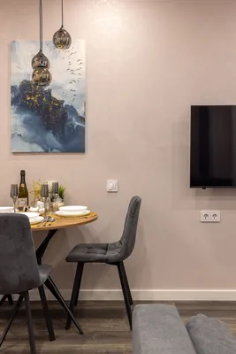 Дизайнерская студия FEEL AT HOME на три окна у Невского проспекта — sm.webp