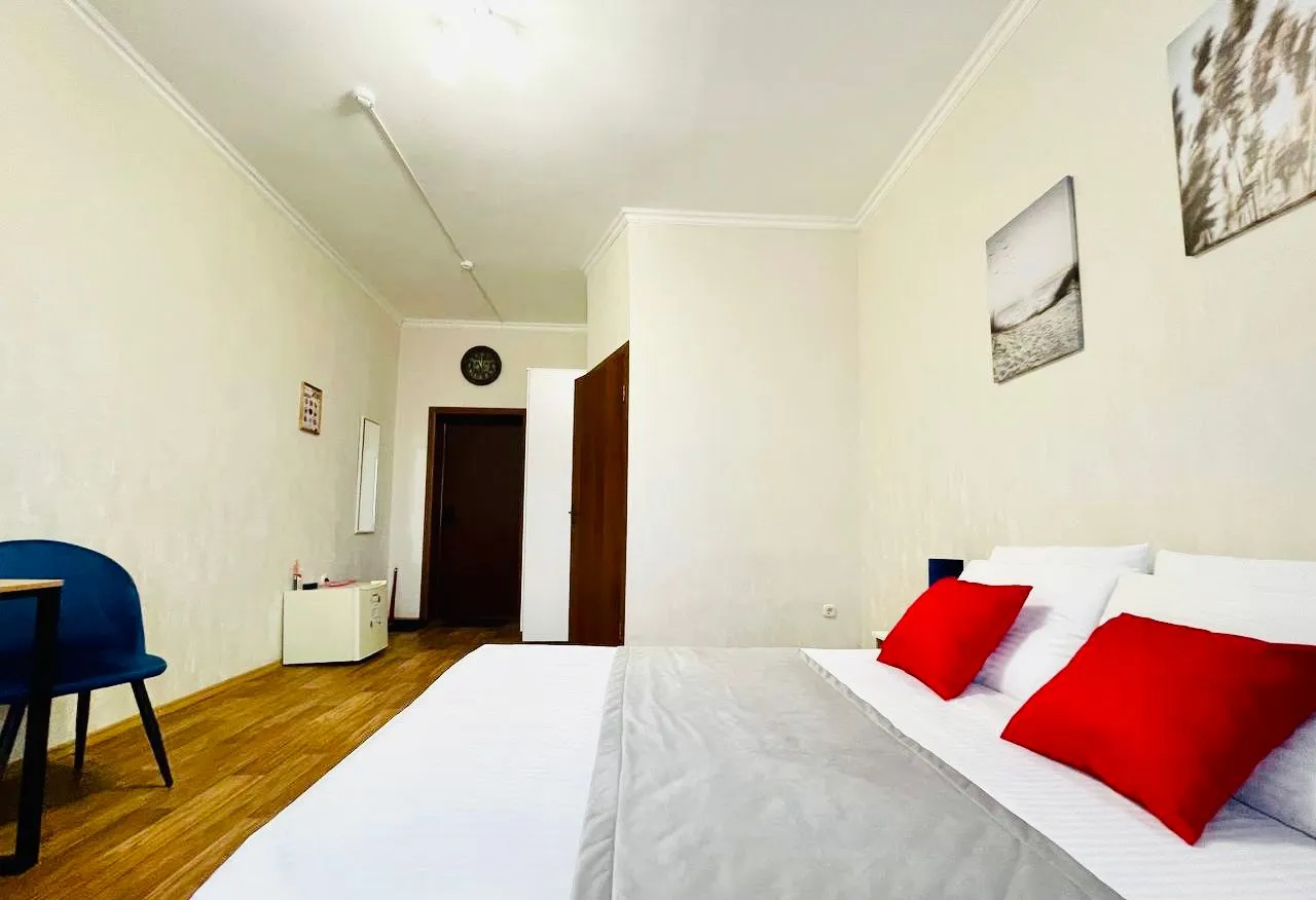 Уютные номера в мини гостинице  — xl.webp