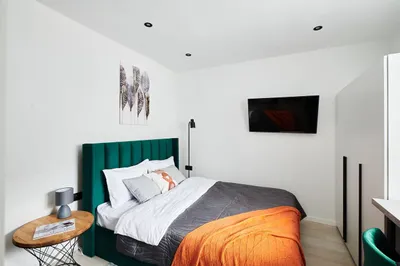 Уютная студия Emerald Honey  — sm.webp