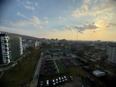 Панорамная Лоджия с Видом на Город — sm.webp