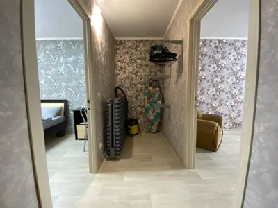 Уютная Теплая 2-к квартира — sm.webp