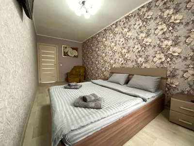 Уютная Теплая 2-к квартира — sm.webp