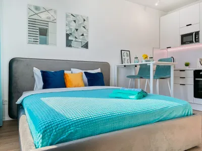 Sunny Days Apartment Новохохловская 435 — sm.webp