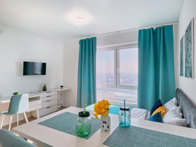 Sunny Days Apartment Новохохловская 435 — sm.webp