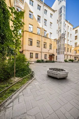 Уютная 4-х комнатная квартира в центре — sm.webp