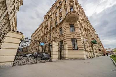 Однокомнатная квартира в центре с новым ремонтом — sm.webp