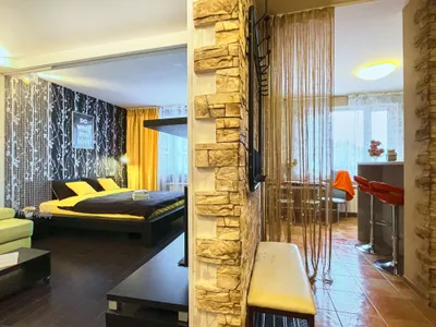 ПРОСТОРНЫЕ АПАРТАМЕНТЫ LIKE HOME APARTMENT — sm.webp