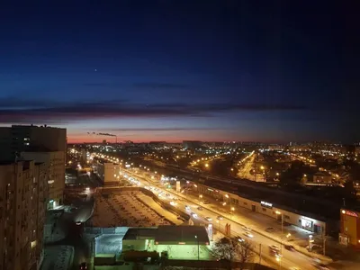 Вместимая студия с видом на город — sm.webp