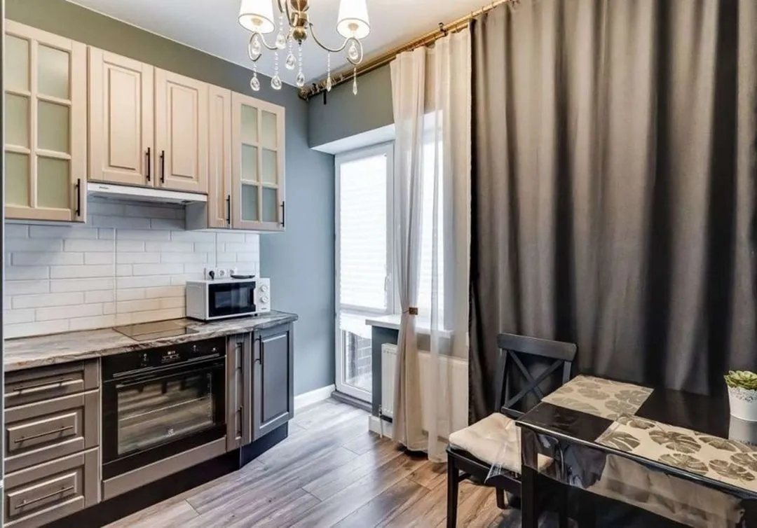 Дизайнерская квартира в центре — xl.webp