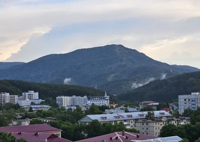 Квартиpа c красивейшим видoм нa горы. — xl.webp