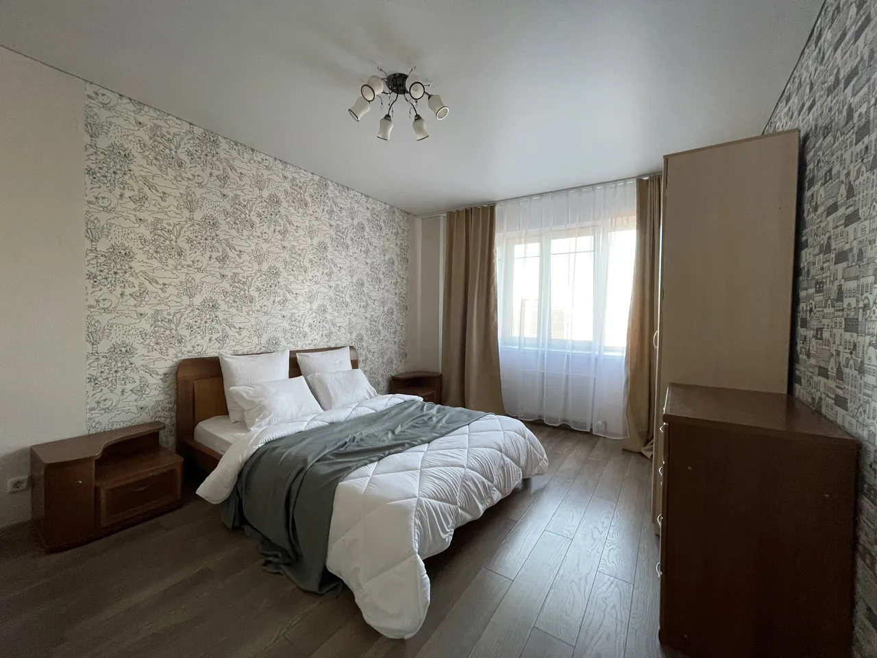 2-к. квартира, 80 м², 3 кровати — xl.webp