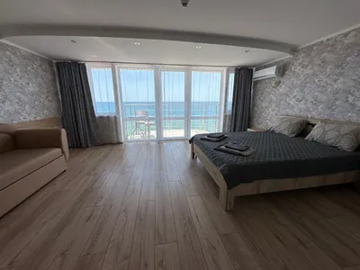 Люкс с кухней с видом на море — sm.webp