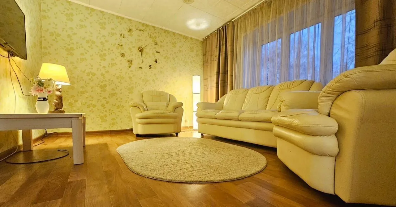 Квартира на Свердлова, 100 — xl.webp