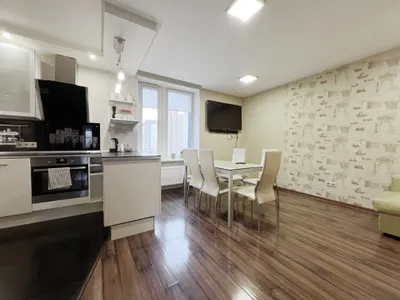 Евро 3ка Nevabed в небоскребе  у Невы — xl.webp