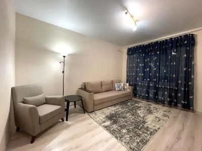 2-к. квартира, 80 м², 2 кровати — sm.webp