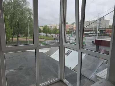 Комфортная двухкомнатная квартира в центре — sm.webp