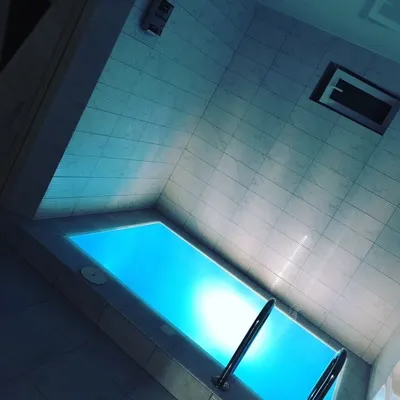 Двухэтажных домик с бассейном и сауной — sm.webp