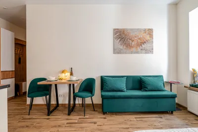 Дизайнерская студия Hipster Place у Невского — sm.webp