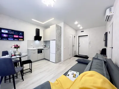 Квартира в центре Тюмени с прудом — sm.webp