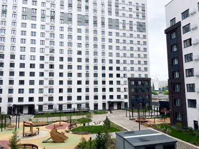 Квартира в центре Тюмени с прудом — sm.webp