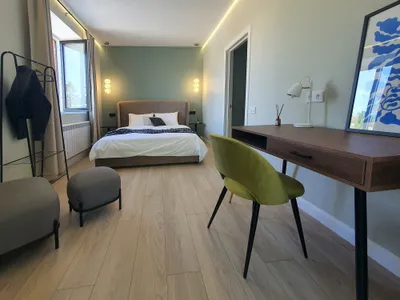 Дизайнерские апартаменты в центре «118 Residence» — sm.webp
