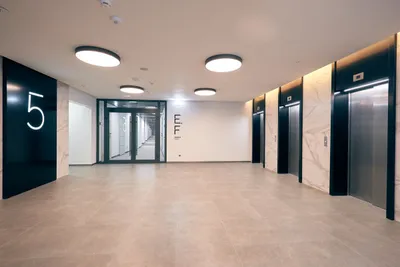 Smart Business Apartment — sm.webp