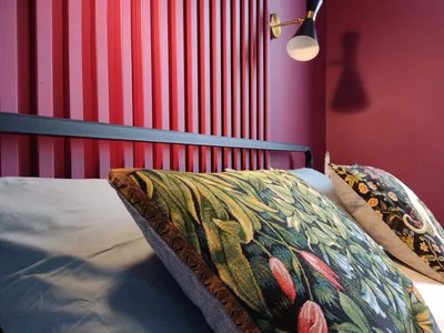 Божоле Rooms с Марусей — xl.webp