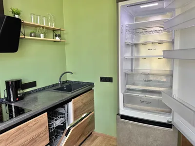 Просторная квартира в старом фонде с высокими потолками  — sm.webp