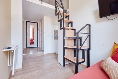 Modern apartment on Marata street — sm.webp