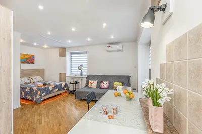 Главная площадь города — sm.webp
