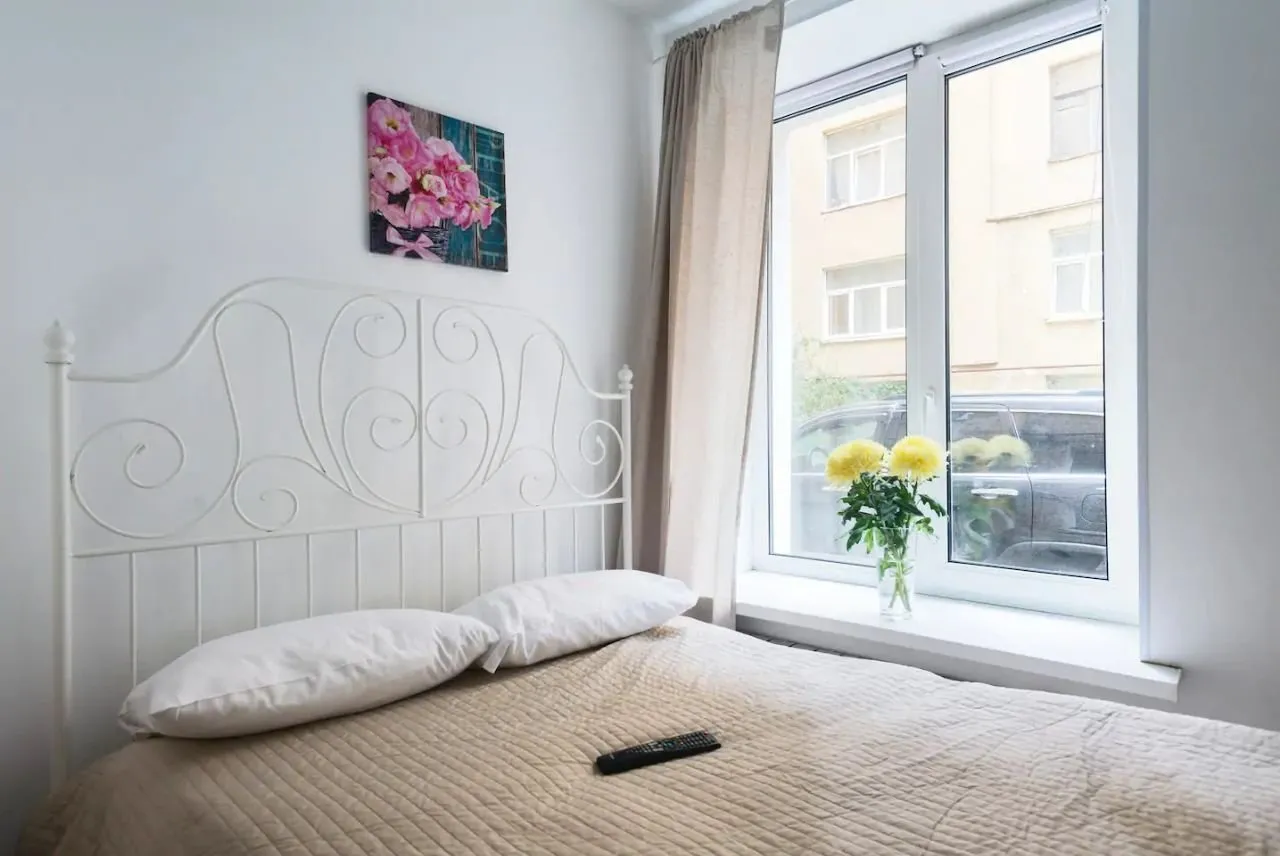 Светлая студия Snow на Марата 35 — xl.webp