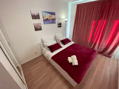 Sunny Days Apartment Lyublino Park 3 — sm.webp