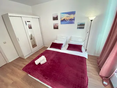 Sunny Days Apartment Lyublino Park 3 — sm.webp