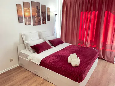 Sunny Days Apartment Lyublino Park 3 — sm.webp