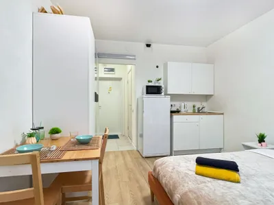 Sunny Days Apartment Lyublino Park 6  — sm.webp