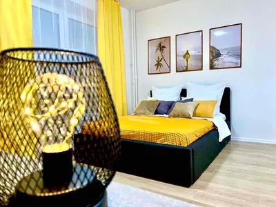 Sunny Days Apartment Lyublino Park 7 — sm.webp