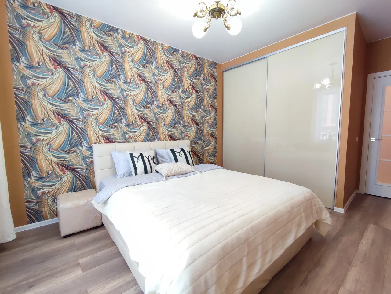 Апартаменты с двумя раздельными комнатами в центре — xl.webp