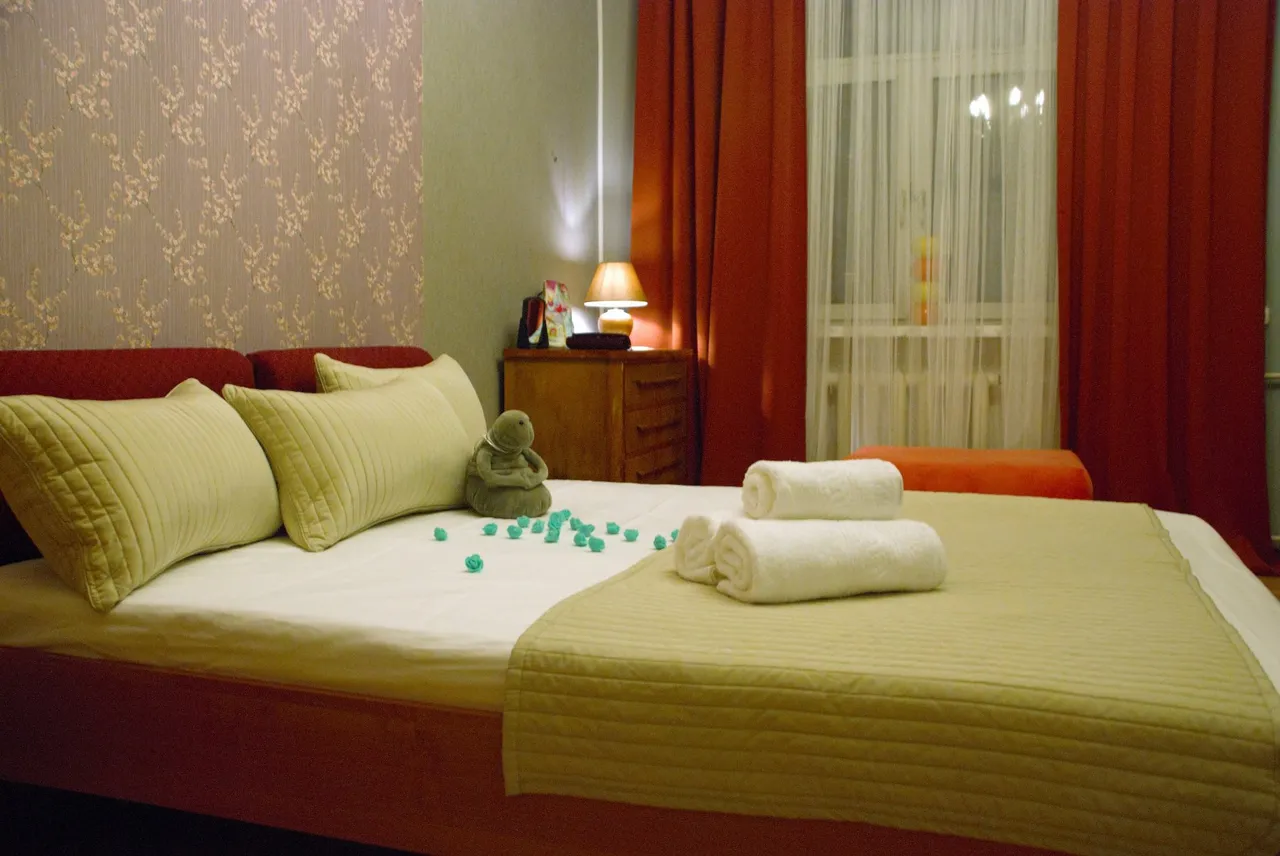 ARBAT Beside — xl.webp