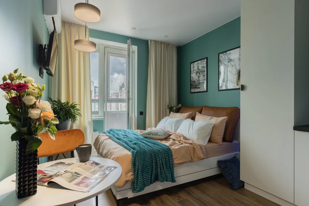 Green Line Studio — xl.webp