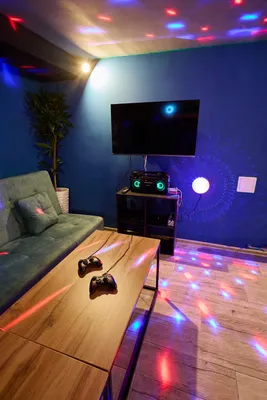 Lounge — xl.webp