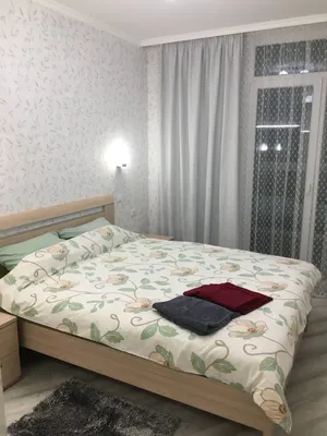 У Королевских ворот — sm.webp