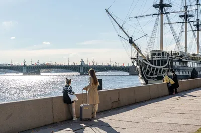 YOUR VIEW APART с видом на разводной мост — sm.webp