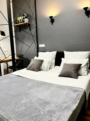 Sunny Days Apartment Layner 1 — xl.webp