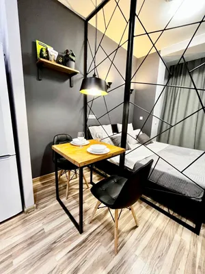 Sunny Days Apartment Layner 1 — sm.webp